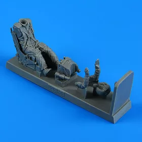  Aerobonus - Soviet Pilot with ej. seat for Su-25 for TRUMPETER