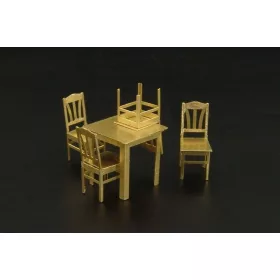 Brengun - Table and chairs