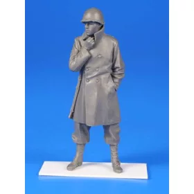   CMK - US WWII Soldier w/winter coat a.an M1rie rifle-Belgium 1944
