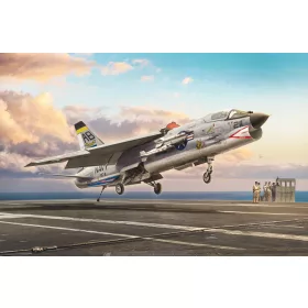 Italeri - F-8E Crusader
