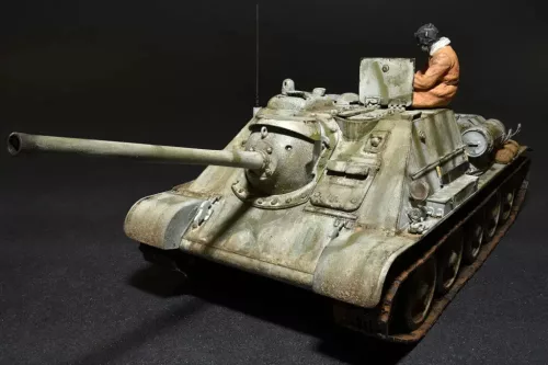 MiniArt - SU-85 Mod 1943 (Early Production) withCrew