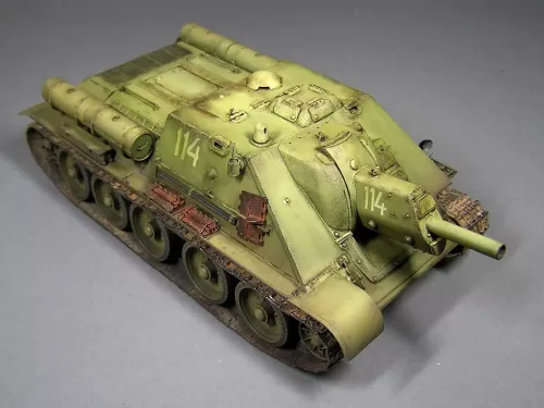 MiniArt - SU-122 (Mid Production) with Interior Kit