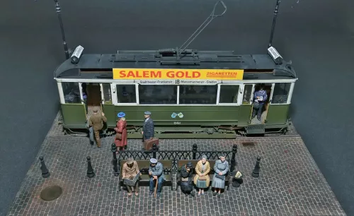 MiniArt - European Tramcar (Strassenbahn Triebwagen 641) with Crew   Passengers