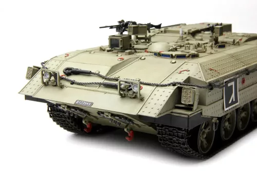 Meng Model - Israel Heavy Armoured Presonnel Carrier Achzarit Early