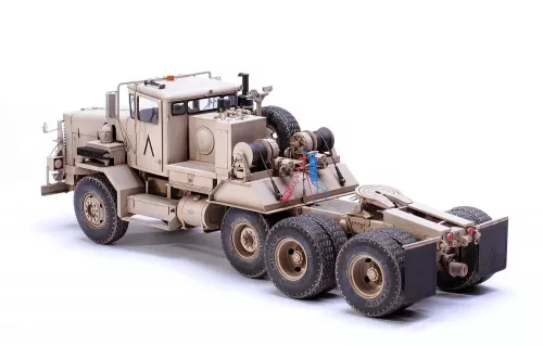 Meng Model - U.S. M911 C-HET(8X6)   M747 Heavy Equipment Semi-Trailer