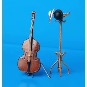Plus model - Bass und Kleiderst nder