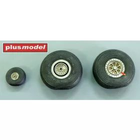 Plus Model - Wheels for C-46 Commando