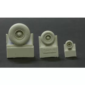Plus model - P-3 Orion wheels