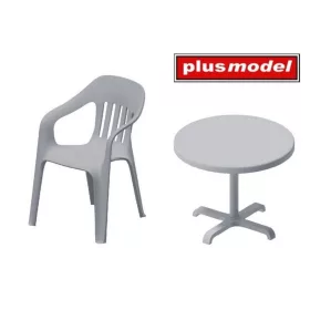 Plus model - Plastic chairs and table