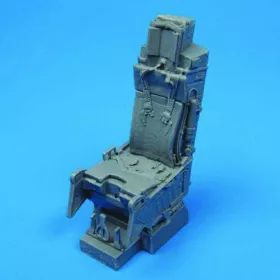 Quickboost - F-15A/C ejection seat with safety belts