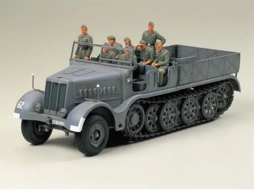 Tamiya - German 18-Ton Heavy Half-Track Famo - 8 Figures