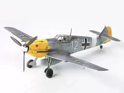 Tamiya - Messerschmitt Bf109 E-4/7 - Trop