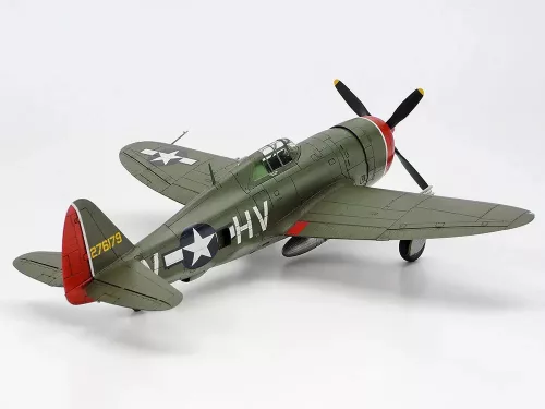 Tamiya - 1:72 Republic P-47D Thunderbolt Razorback