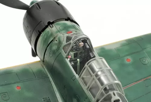 Tamiya - Mitsubishi A6M3/3a Zero Fighter Model 22 (Zeke) - 1 figure