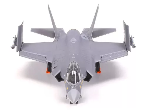 Tamiya - Lockheed Martin F-35C Lightning II (1:72)