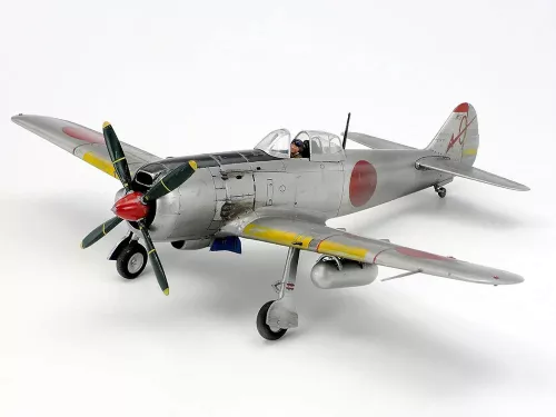 Tamiya - Nakajima Ki-84-Ia Hayate (Frank)