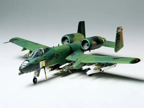 Tamiya - A-10 T hunderbolt II Kit - CO128